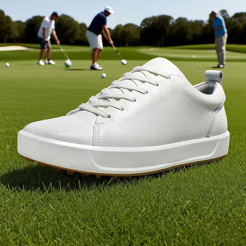 Muške golf cipele – gornji dio od prvoklasne teleće kože, vezanje šnurkama, protuklizna potplat od kompozitnog materijala, potplat s kompozitnom osnovom, niski profil