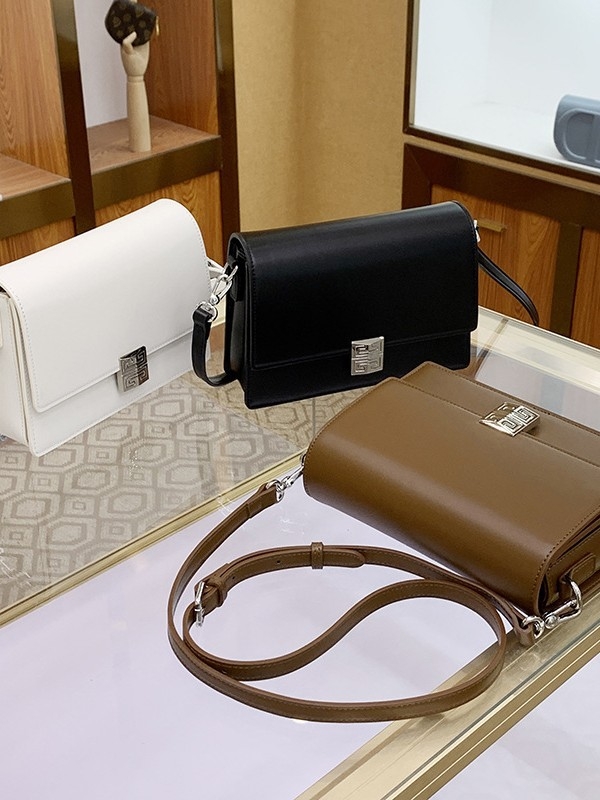 Ženska PU crossbody torba — mala kvadratna forma, horizontalni oblik, zatvarač s poklopcem, jesen 2024