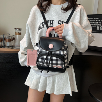 Мини раница с PU материал, градски стил, магнитно закопчаване, полиестерна облицовка, вътрешен джоб за мобилен телефон