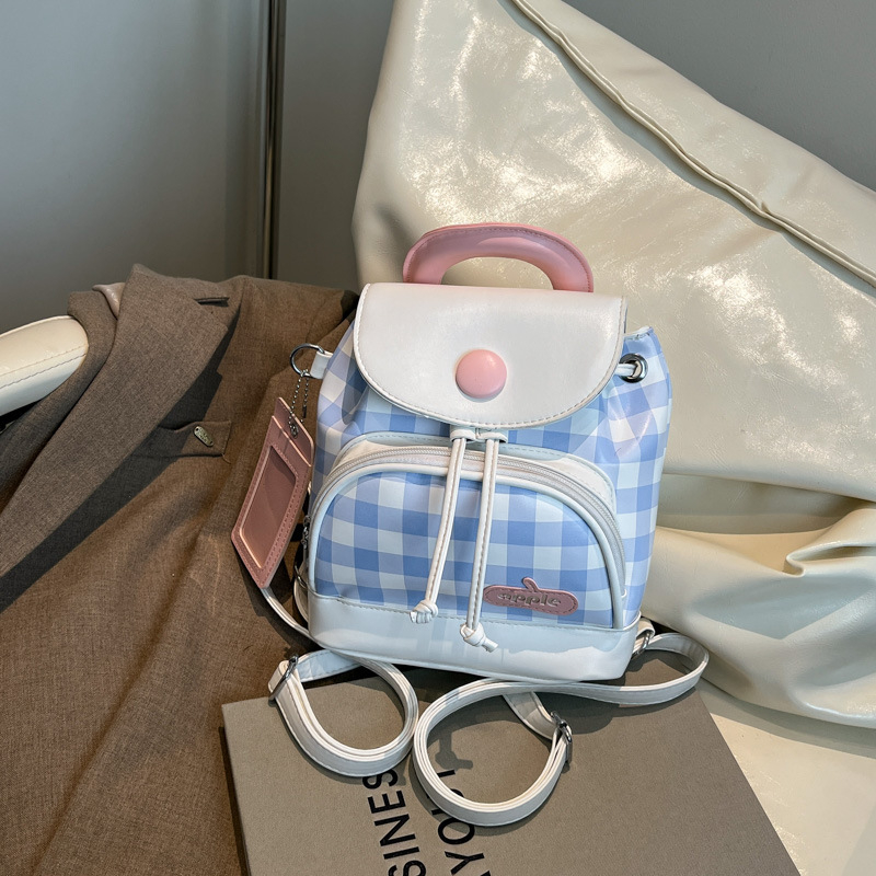 Мини раница с PU материал, градски стил, магнитно закопчаване, полиестерна облицовка, вътрешен джоб за мобилен телефон