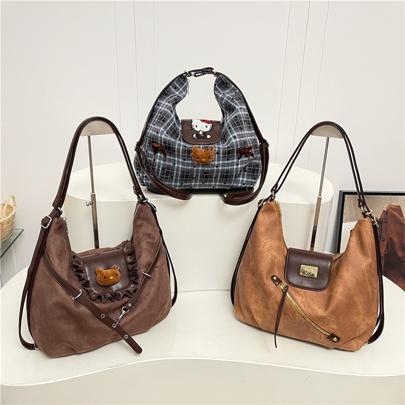 Unisex nylon tote torba s zatvaranjem na zip i unutarnjim džepom za telefon