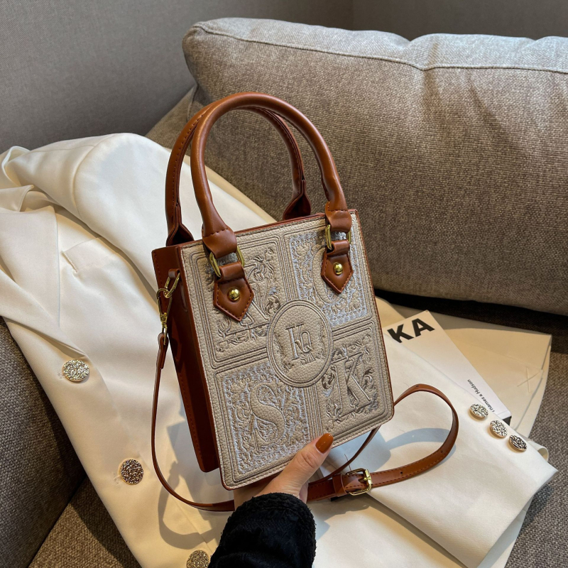PU kožna vertikalna crossbody torba, ulični stil, zatvarač, unutarnji džepovi: džep sa zatvaračem, džep za telefon, džep za osobnu iskaznicu