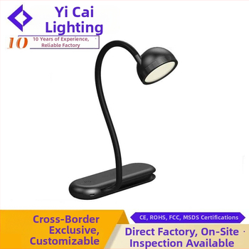 Acu aizsargājoša galda lampa ar dubultiem gaismas avotiem, pārnēsājama, ar iebūvētu litija akumulatoru, ABS abažūra, piemērota mācībām un lasīšanai.