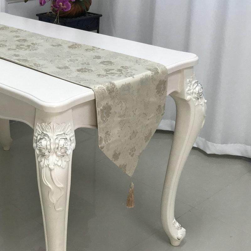 Asztalterítő európai ezüst jacquard virágos mintával, 85% poliészter / 15% polipropilén, testreszabható, Ronghe