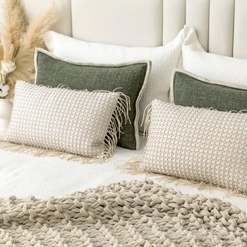 Voodi sall koos talje padja ja tekiga — polüester, kaasaegne minimalistlik stiil, muster: muu, hotellidele suunatud, kvalifitseeritud toode