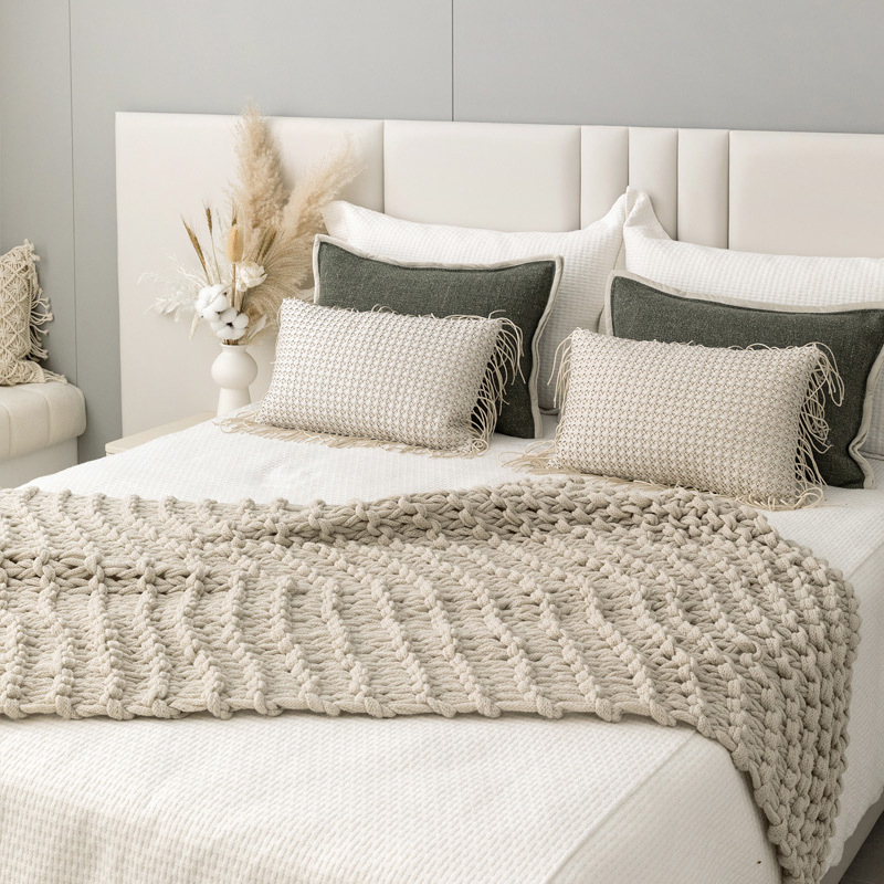 Voodipesu komplekt - kaasaegne minimalistlik polüester koos vööri, teki ja voodi serva ribaga - hotellistiil, muster: teine, kvaliteetne toode