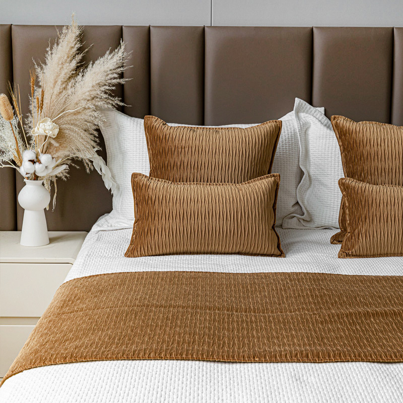 Hotellistiilis voodikomplekt: polüester, kaasaegne lihtsus, ühtne muster, kohandamine saadaval