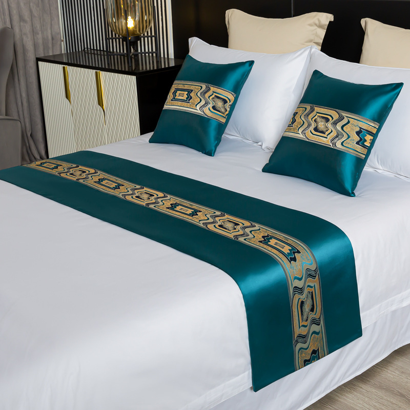 Хавлия за края на леглото - полиестер, ивици, модерен минималистичен стил, хотелски клас