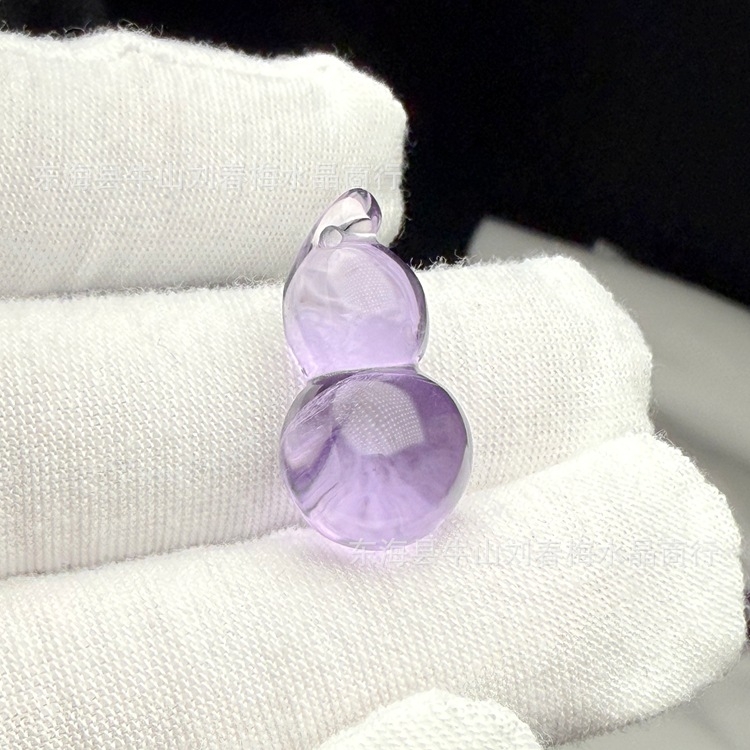 Náhrdelník z ametystového kryštálu vo forme kvetu - ručne vyrobený, Spring Plum
