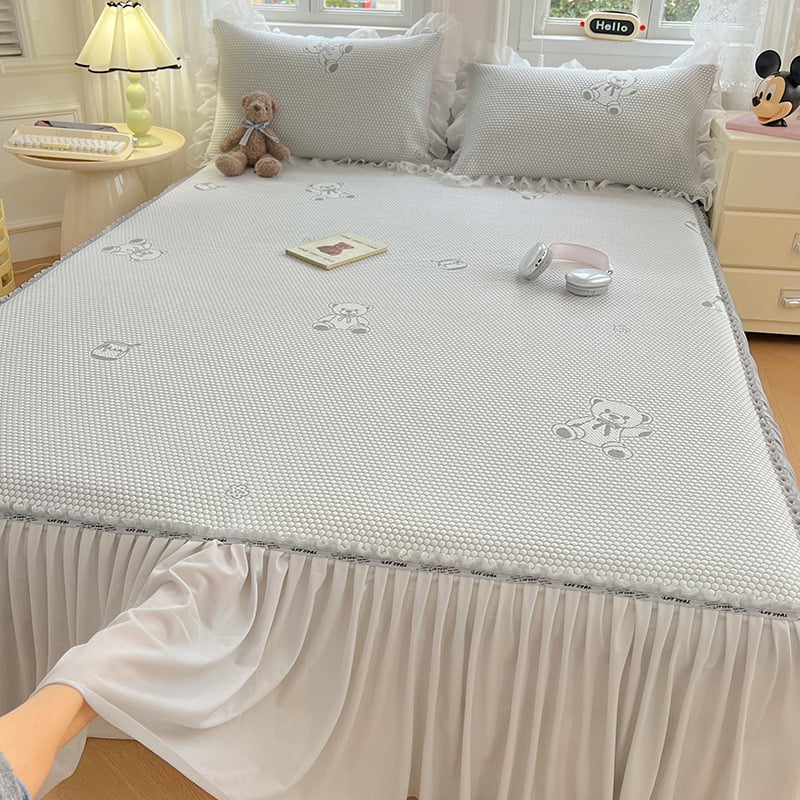 Комплект ледено-коприна матове за легло – миещи се, сгъваеми, жакардова тъкан, вискозно влакно, три части