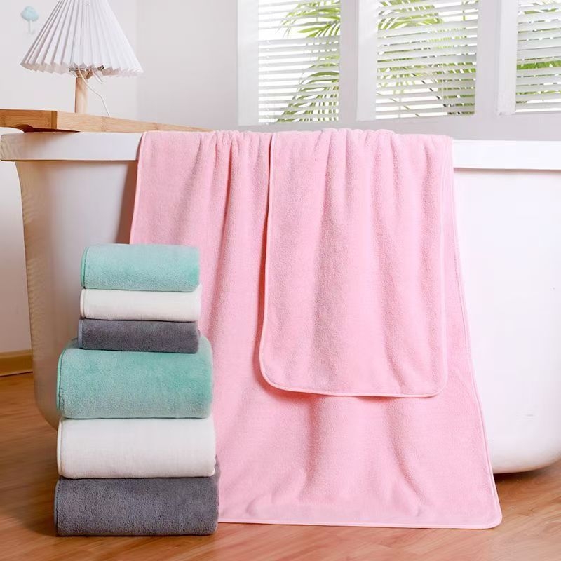 Set kupaonskih ručnika od coral fleece materijala, debeli, mekani, vrlo upijajući, bez vlakana koja otpada, za kućnu uporabu