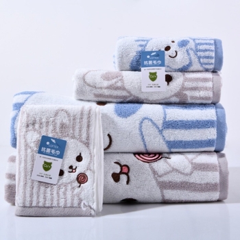Dječji ručnik za lice od čistog pamuka — Loftex Matte, izvezen, prilagodljiv, unisex
