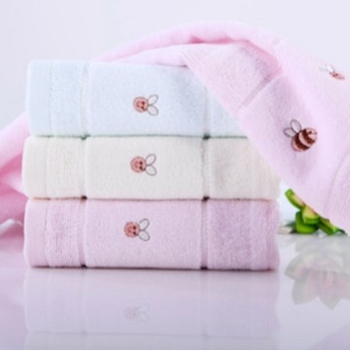 Dječji ručnik za lice od čistog pamuka — Loftex Matte, izvezen, prilagodljiv, unisex