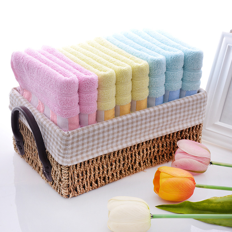 Pamukani jacquard ručnik za lice, gust i upijajući, 100–120 g/m², 14 vlakana, sadržaj pamuka 95%