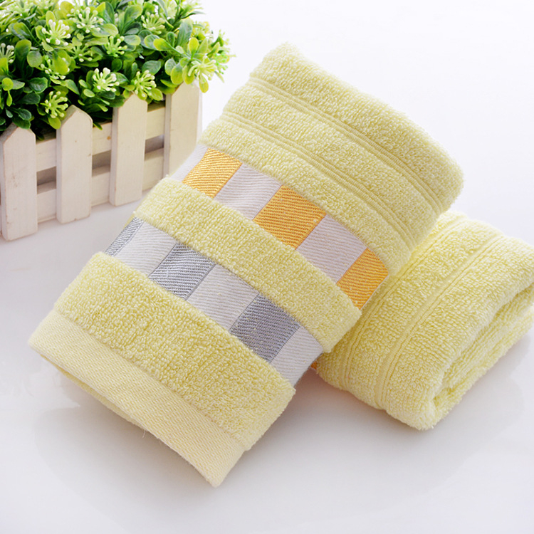 Pamukani jacquard ručnik za lice, gust i upijajući, 100–120 g/m², 14 vlakana, sadržaj pamuka 95%