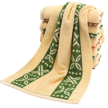 Jacquard ručník, polyesterovo-bavlněný, vlákno 14, hmotnosť 140–170 g