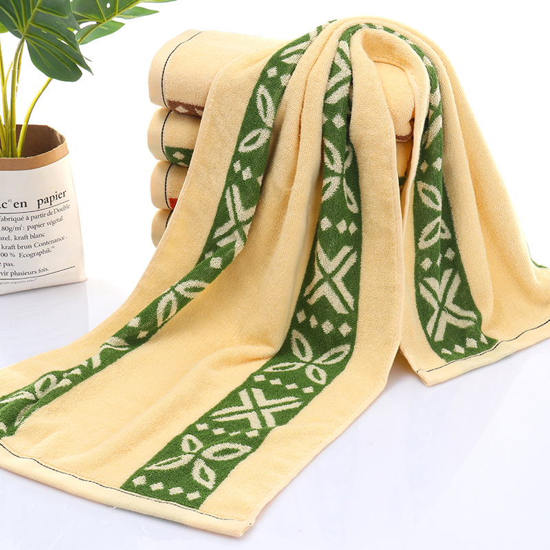 Jacquard ručník, polyesterovo-bavlněný, vlákno 14, hmotnosť 140–170 g