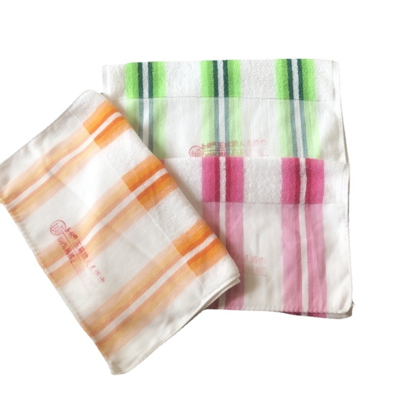 Jacquard ručnik za kupanje od pamuka, 21s pređa, 95% pamuka, težina 100–120 g