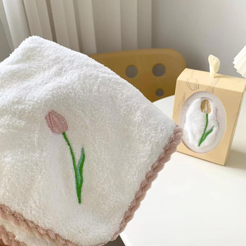 Tulip ručnik za kupaonicu, koralni fleece, 150D, izvezen i obrubljen, 170–200 g