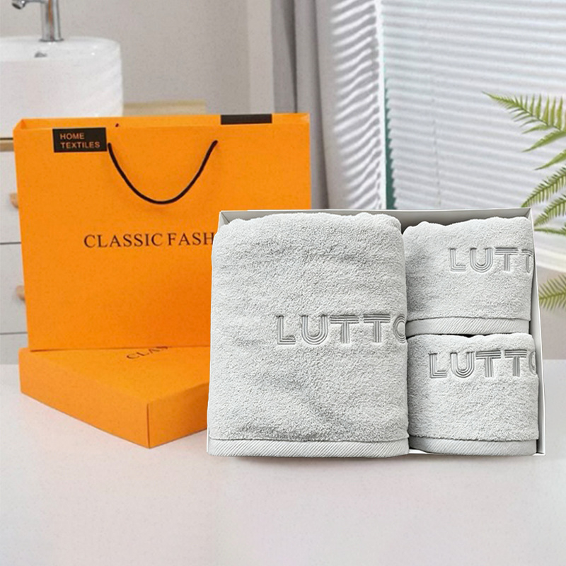Σετ δώρου πετσέτες μπάνιου από 100% βαμβάκι, προσαρμοσμένο κέντημα, συσκευασία δώρου, 200 g+ ανά πετσέτα, νήμα 32s