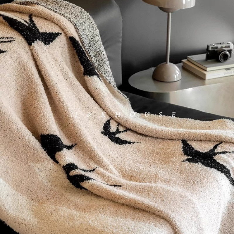 Donglei kanapé takaró, virágos velúr mintázat, tavasz-ősz szezon, zsugorodás 2–5%, színállóság 3–4