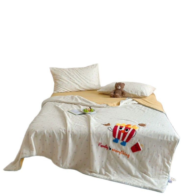 Baby House vaikų medvilninis komplektas su karikatūromis, siuvinėtas, 100% medvilnė, Santai antibakterinis užpildas, audinio tankis 133x72, 60 siūlų