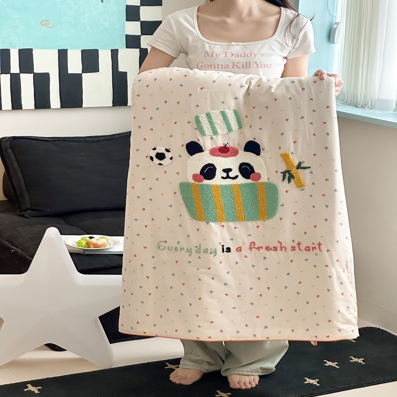 Kūdikio medvilninė dviejų sluoksnių antklodė su siuvinėjimu, Santai antibakterinis pluoštas, reaktyvus spausdinimas ir dažymas, svoris 1,25–1,5 kg