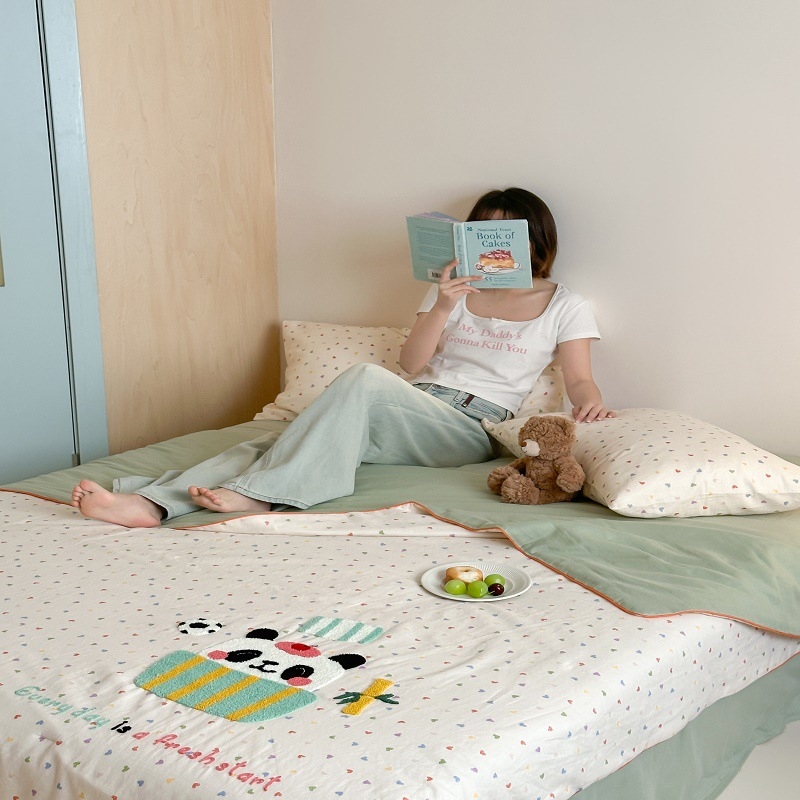 Kūdikio medvilninė dviejų sluoksnių antklodė su siuvinėjimu, Santai antibakterinis pluoštas, reaktyvus spausdinimas ir dažymas, svoris 1,25–1,5 kg