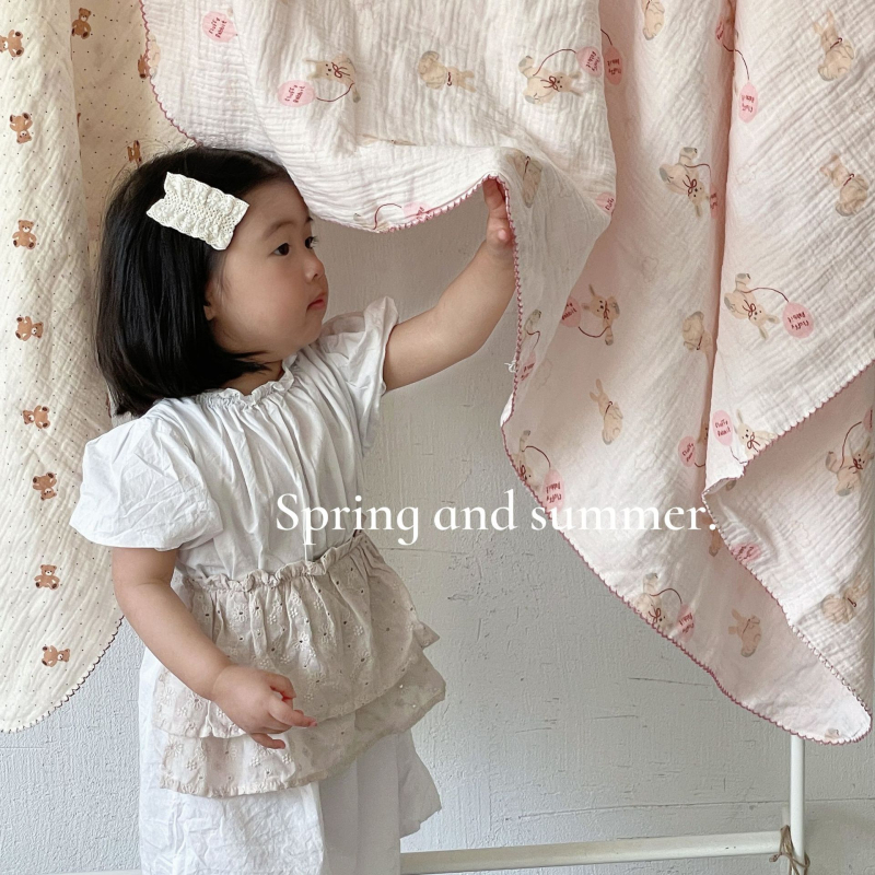 Βρεφικό βαμβακερό πετσέτα-κουβέρτα, κάτω από 300 γρ, τέσσερις εποχές, μοτίβο κινουμένων σχεδίων