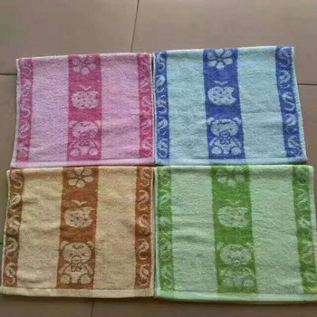 Eternal ručnik za lice od čistog pamuka, jacquard tkanina i plosno tkanje, 80–100 g, sadržaj pamuka 97%