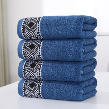 Pamučni jacquard ručnik s izvezenim motivom - 32s pređa, 100–120 g, ručnik za lice