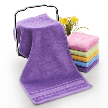 Prosop pentru copii din fibre de bambus, marca Xinlan bamboo, fir 32s combed, 60 g, imprimare logo, absorbție apă 0–5 s.