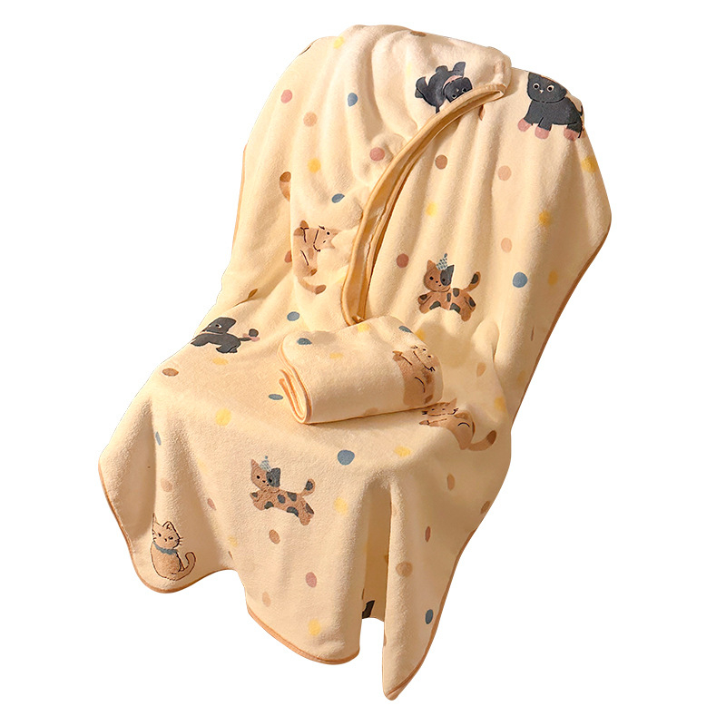 Kupaonski ručnik s dizajnom mačkice, koralni flis, 400–500 g, 32 niti, šivanje i obična tkanina