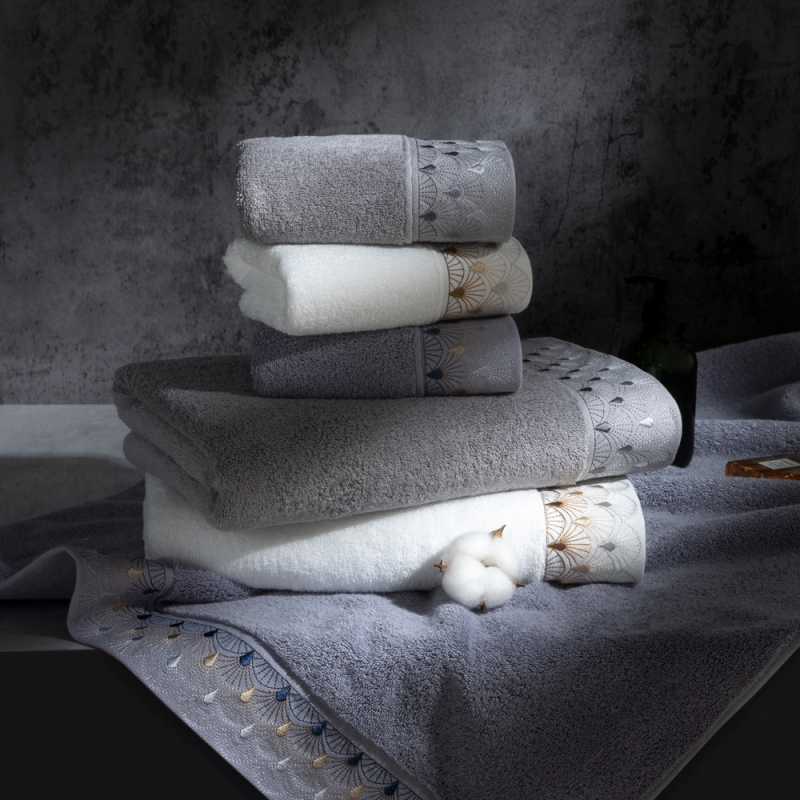 Ručnik za lice od čiste pamuka, 120-140 g, vezeno i obična tkanina, pojedinačno zapakirano