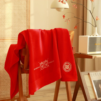 100% kokvilnas dvieļu komplekts dāvanu kastē, 600 g, ar izšūtu logotipu