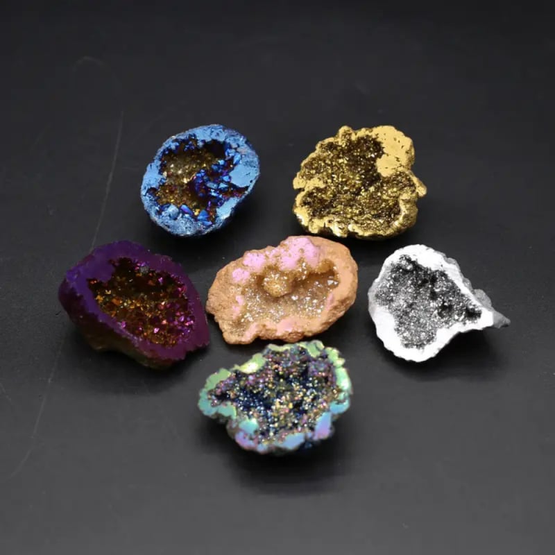 Kristály Kornukópia Kincses Tál, Eredet: Lianyungang Donghai County, Súly: 30 g, Megjelenés: Kornukópia