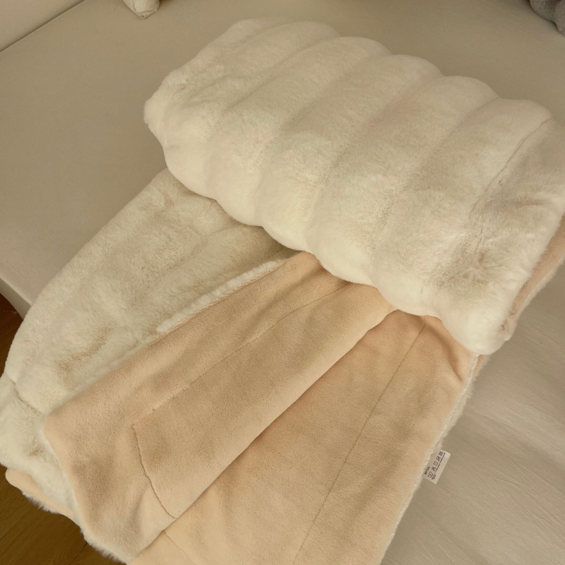 Pătură – velur dublu față cu blană artificială de iepure și velur lapte, groasă, lux premium ușor, pentru toate sezoanele, greutate 300-499 g