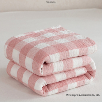 Išplauta trijų sluoksnių marlės antklodė vaikams — medvilnė, svoris daugiau kaip 3000 g, tinkama visoms metų laikams, šiuolaikiškas minimalistinis stilius