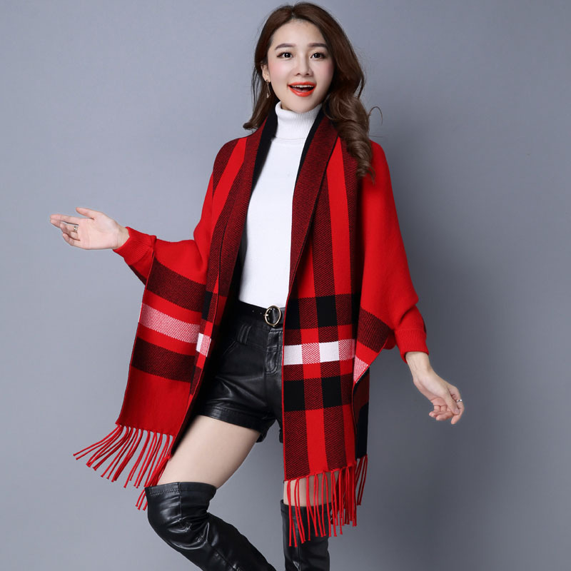 Pleten kardigan s color-block karom, bojt kapom s resicama, lagana silueta, bat rukavi, V izrez