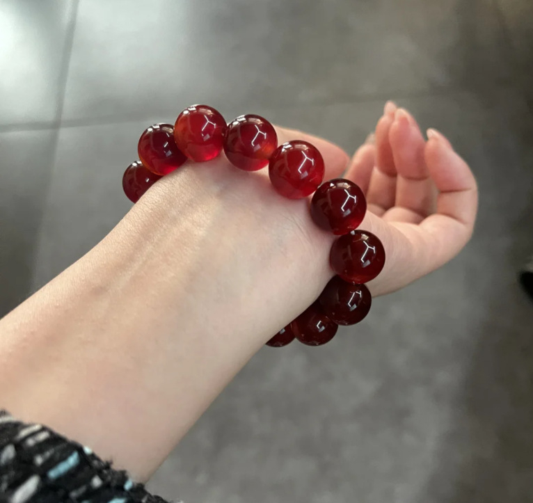 Narukvica od prirodnog crvenog agata, 8A razina, unisex geometrijski dizajn, Seiko obrada, Hongxi branda