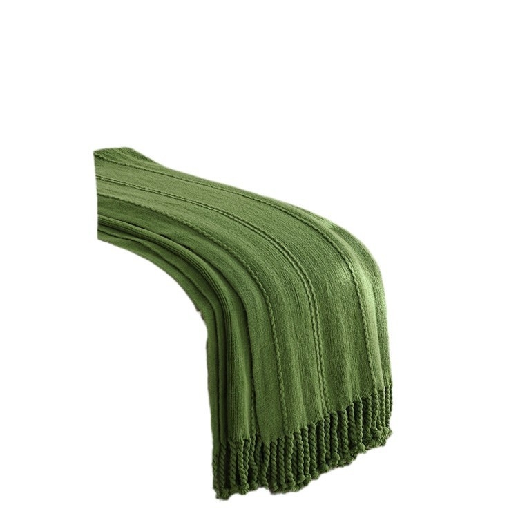 Adīta sega INS stilā, akrila šķiedra, svars mazāks par 300 g, visiem gadalaikiem