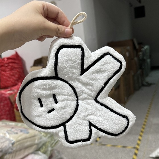 Ručni ručnik – koralni fleece, 30–50 g, šifra wy0330, postup šivanja