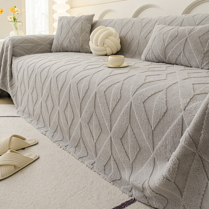 Őszi–téli vastag velúr kanapé takaró, egy darabos kivitel, univerzális illeszkedés, geometriai mintázat, minimalist stílus, testreszabható