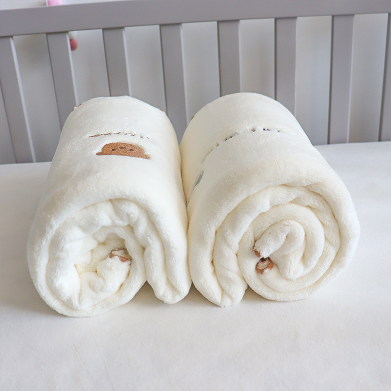 Baba fürdőlepedő kapucnival, gyorsan száradó korall fleece, idilli stílus, márka karitree