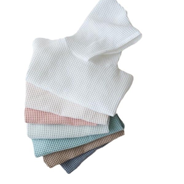 Peilan Gyerekeknek szóló kapucnis törölköző, 100% pamut, waffle szövés, 170–200 g, 32s fonal