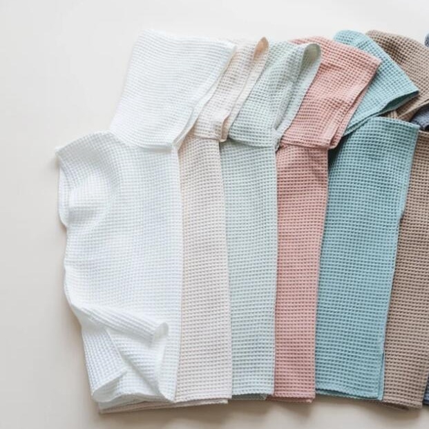 Peilan Gyerekeknek szóló kapucnis törölköző, 100% pamut, waffle szövés, 170–200 g, 32s fonal