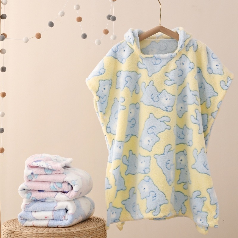 Dječji kupaći ogrtač–ručnik za tuširanje s otiskom, koralni fleece, 200–300 g, 150D vlakna, tisak