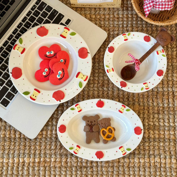 Kerámia ovális tál és tányér karikatúra motívummal, aranyos stílus