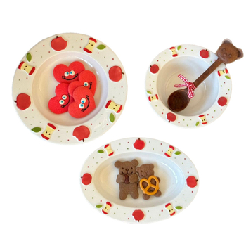 Kerámia ovális tál és tányér karikatúra motívummal, aranyos stílus