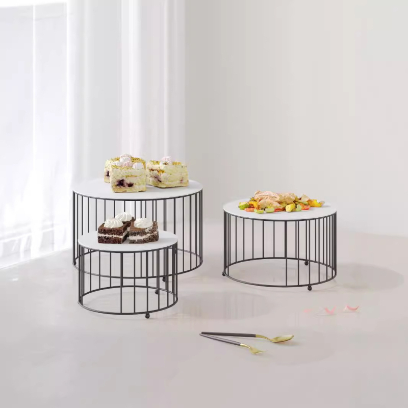 Díszítő desszert bemutató állvány – európai stílusú torta- és süteményes tál, modern egyszerű dizájn; anyag: Egyéb; kategória: Gyümölcstál; piacra kerülés: 2021 nyár.